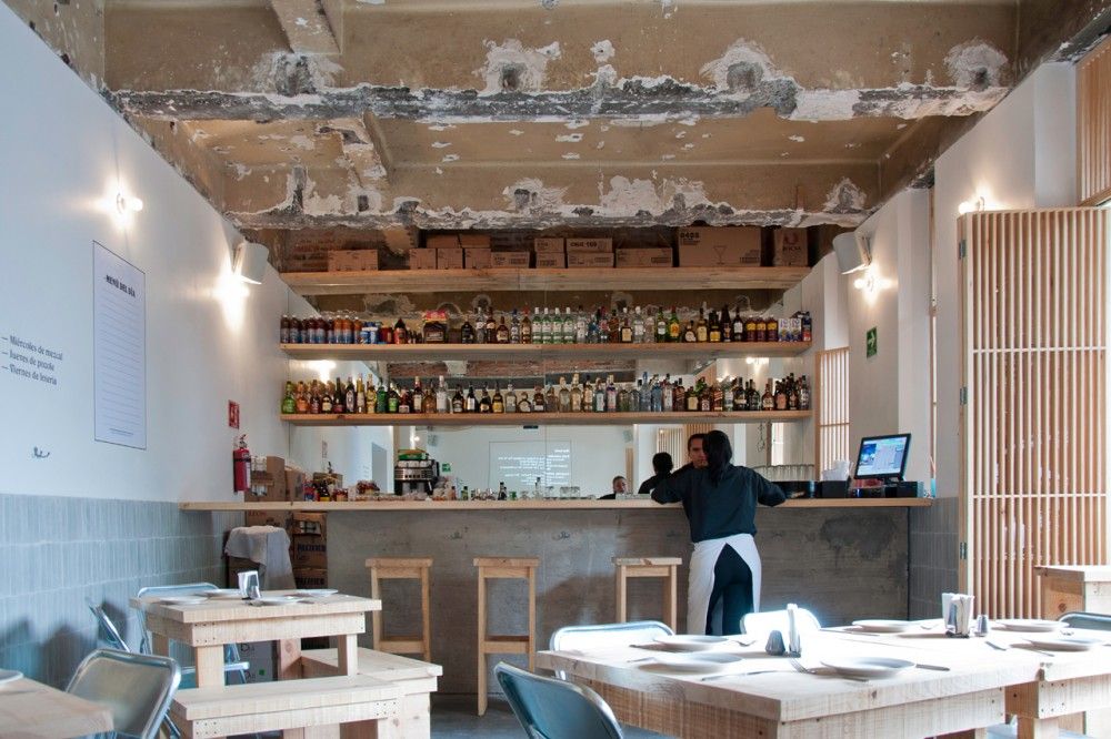 A meta' tra il negozio e il ristobar.. Teknoring