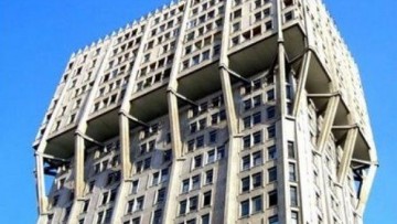 La Torre Velasca di Milano e’ uno degli edifici piu’ brutti del mondo?