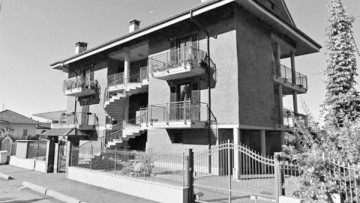 Le scale esterne vanno considerate nelle distanze minime tra edifici?