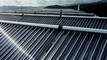 Come funziona il solar cooling o raffrescamento solare