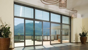 Finstral: finestre in alluminio e pareti vetrate ad alte performance termiche