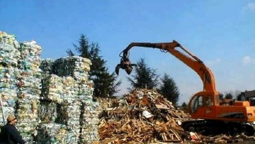 Opera edile realizzata con materiali riciclati …o stoccaggio di rifiuti?