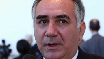 Vincenzo Latina: un ‘architetto dell’anno’ 2015 mai così lontano dalla ribalta