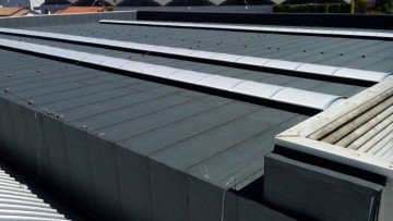 Coperture piane: dove e come posizionare l’isolamento termico