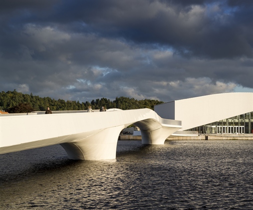 The Bridge by Buen Cultural Centre - courtesy of 3XN (1)
