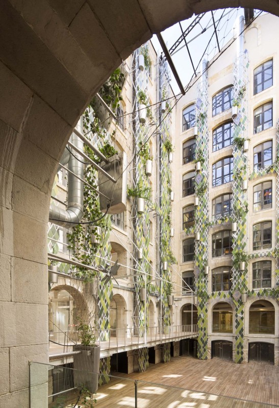 Grand Place - Les Docks © Luc Boegly