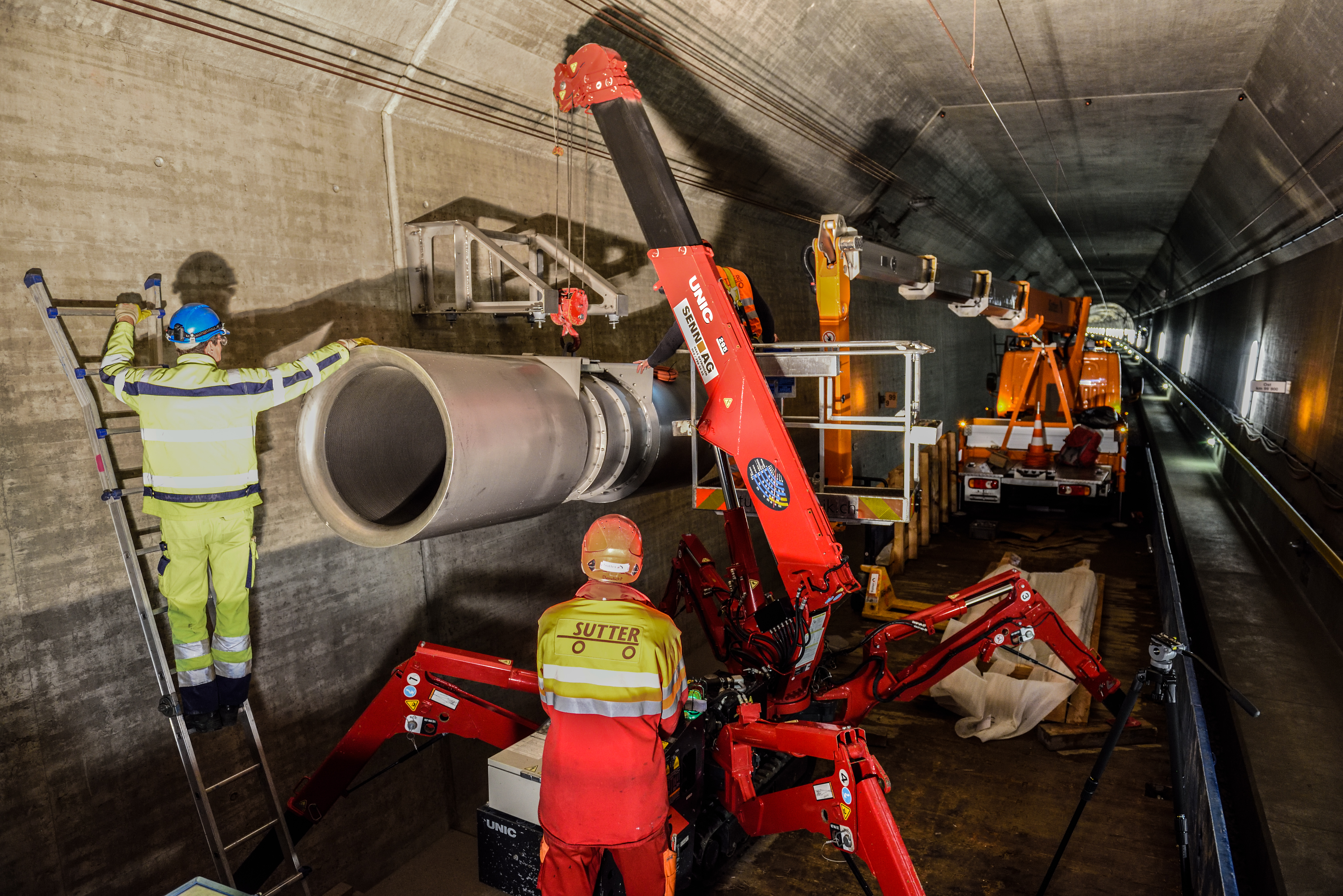 2014_11_12_gbt_rba_erstfeld_nordportal_einbau_strahlventilatoren_-3