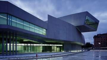 Perché il Maxxi Roma è una delle opere fondamentali di Zaha Hadid