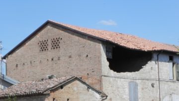 Dissesti delle murature: la flessione verticale e orizzontale fuori dal piano Dissesti delle murature: la flessione verticale e orizzontale fuori dal piano