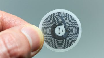 Tecnologie RFID e tutela della privacy: problemi, soluzioni e casi pratici
