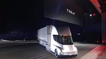 Il camion elettrico della Tesla