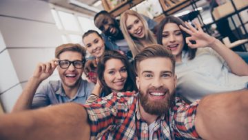 Occupazione e nuove imprese: in arrivo 800 milioni per gli under 35