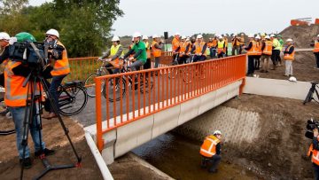 Il primo ponte in cemento precompresso stampato 3d