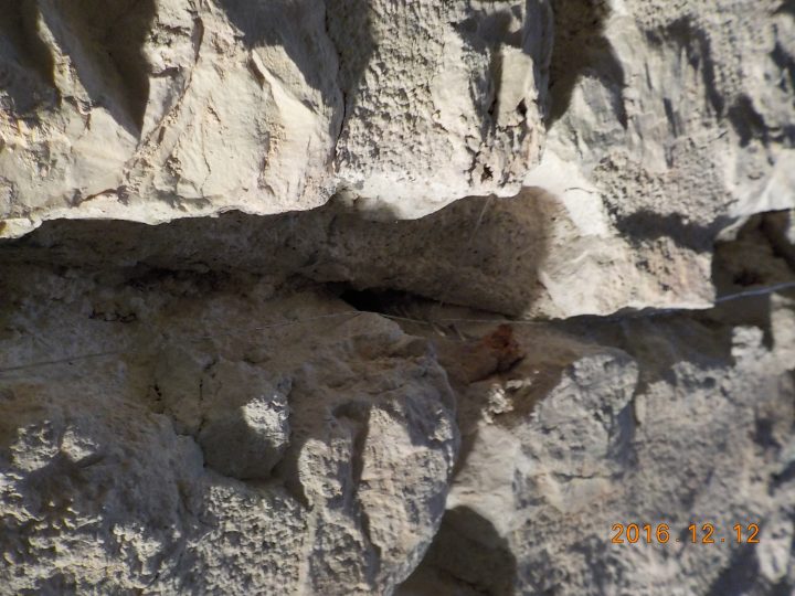 Particolare ristilatura dei giunti di malta