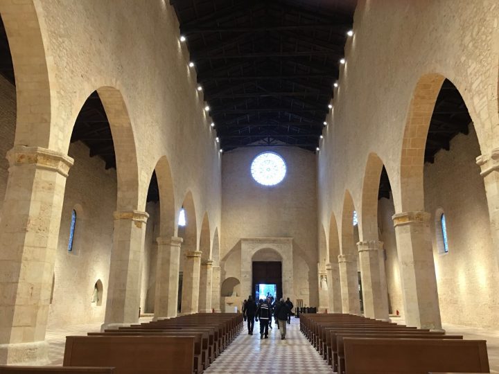 Sistemazione finale del colonnato