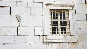 Introduzione alle tecniche di intervento su edifici in muratura Introduzione alle tecniche di intervento su edifici in muratura