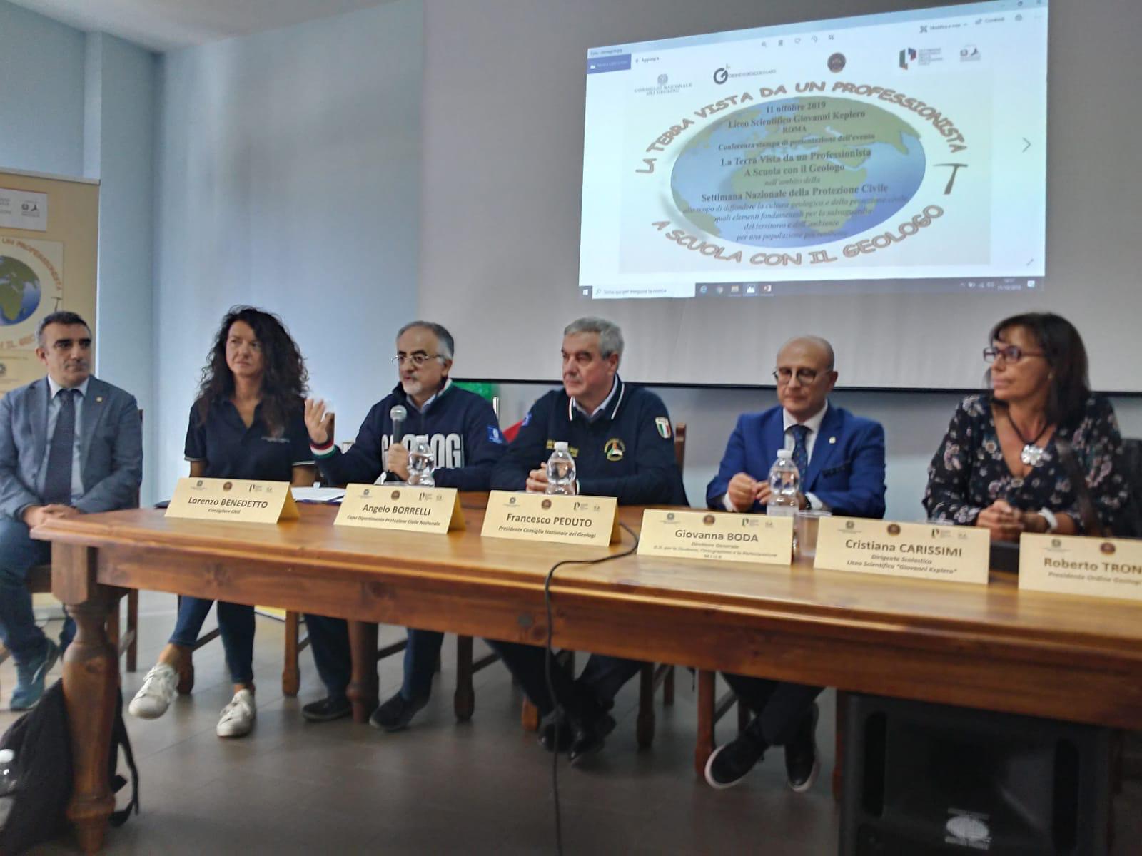 Geologo a scuola per la settimana della protezione civile
