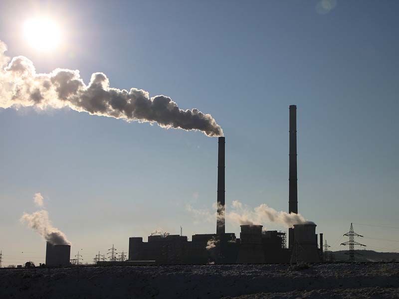 CO2 e inquinamento: i livelli in atmosfera tornano a salire CO2 e inquinamento: i livelli in atmosfera tornano a salire