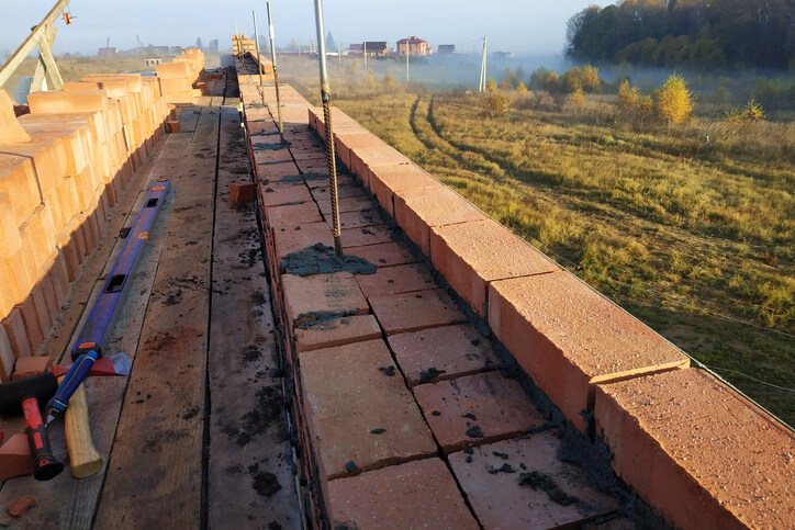 Demolizione e ricostruzione: è ristrutturazione o nuova costruzione? Demolizione e ricostruzione: è ristrutturazione o nuova costruzione?