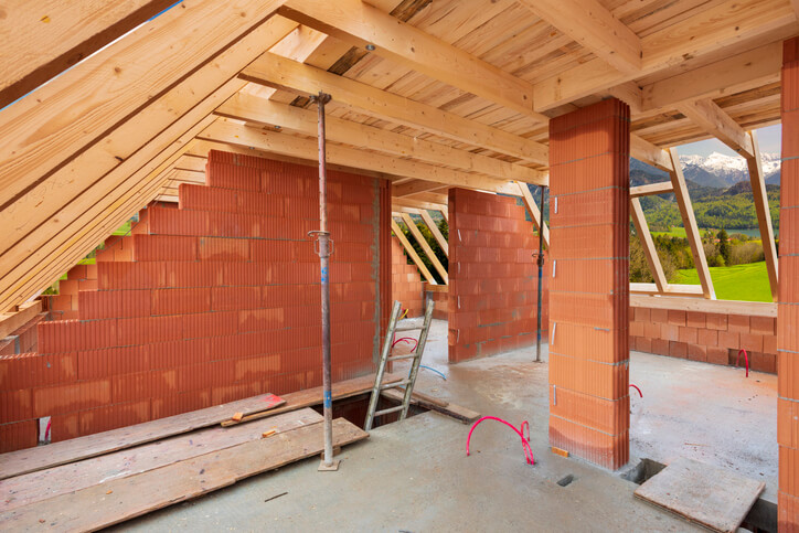 Condono edilizio e silenzio assenso: i requisiti perché si formi