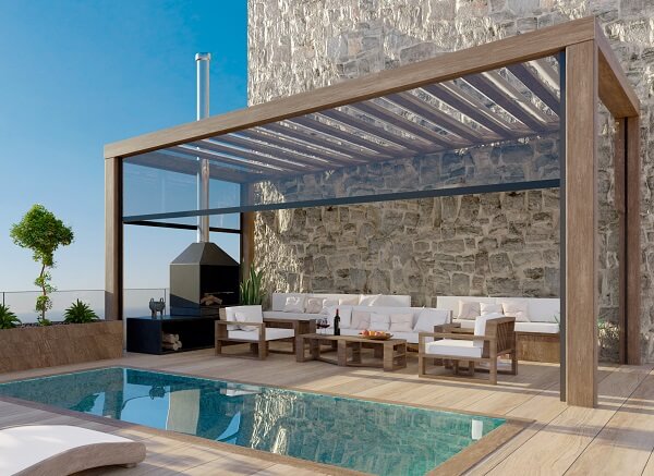 Gazebo chiuso da porte scorrevoli: serve il permesso di costruire?