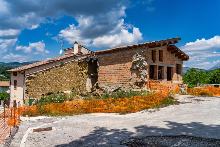 Sismabonus acquisti: ok al cambio volumetrico e al diverso sedime