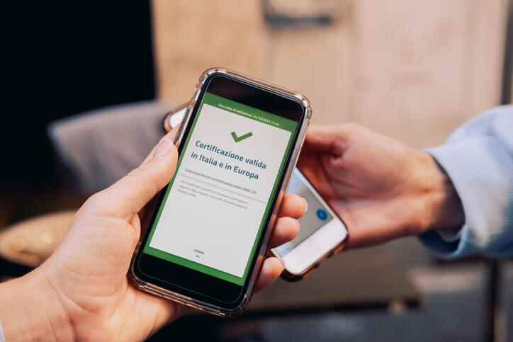 Green pass, stop ai controlli se si consegna la certificazione al datore di lavoro