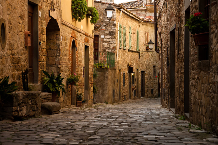 Pubblicato l’avviso del Ministero per i progetti di rigenerazione dei piccoli borghi Pubblicato l’avviso del Ministero per i progetti di rigenerazione dei piccoli borghi
