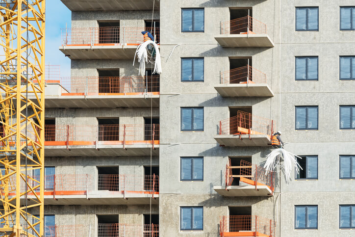 Scia, permessi e autorizzazioni in scadenza saranno validi anche nel 2022