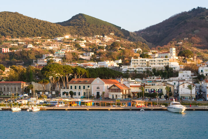 Sisma 2017 ad Ischia, servono 700 milioni per ricostruire