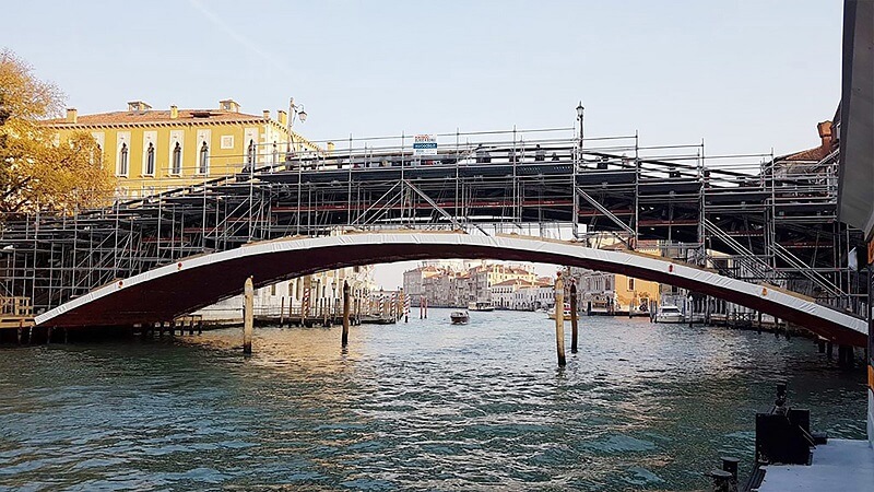 I ponteggi Euroedile per il Ponte dell’Accademia a Venezia: un’operazione da record