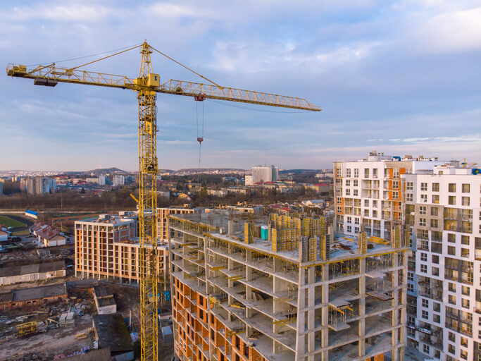 Costruzioni e agricoltura trainano l’imprenditoria straniera in Italia nel 2023