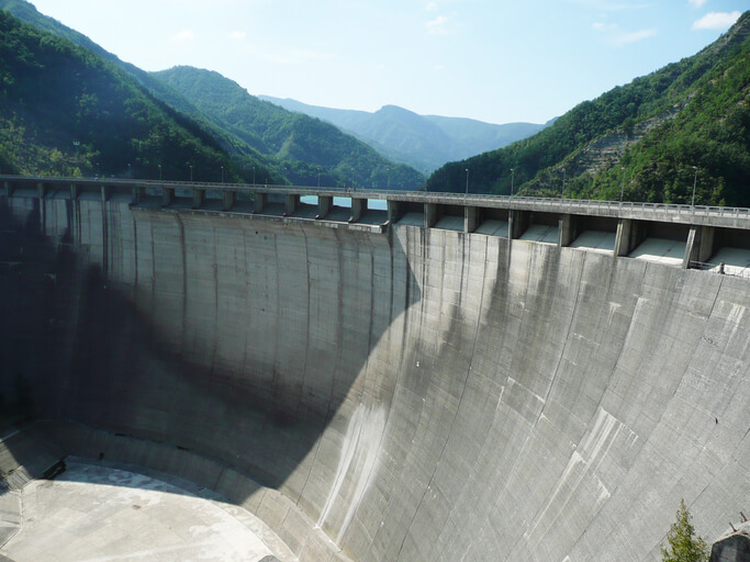 Siccità, auto e case green: qual è la situazione in Italia?