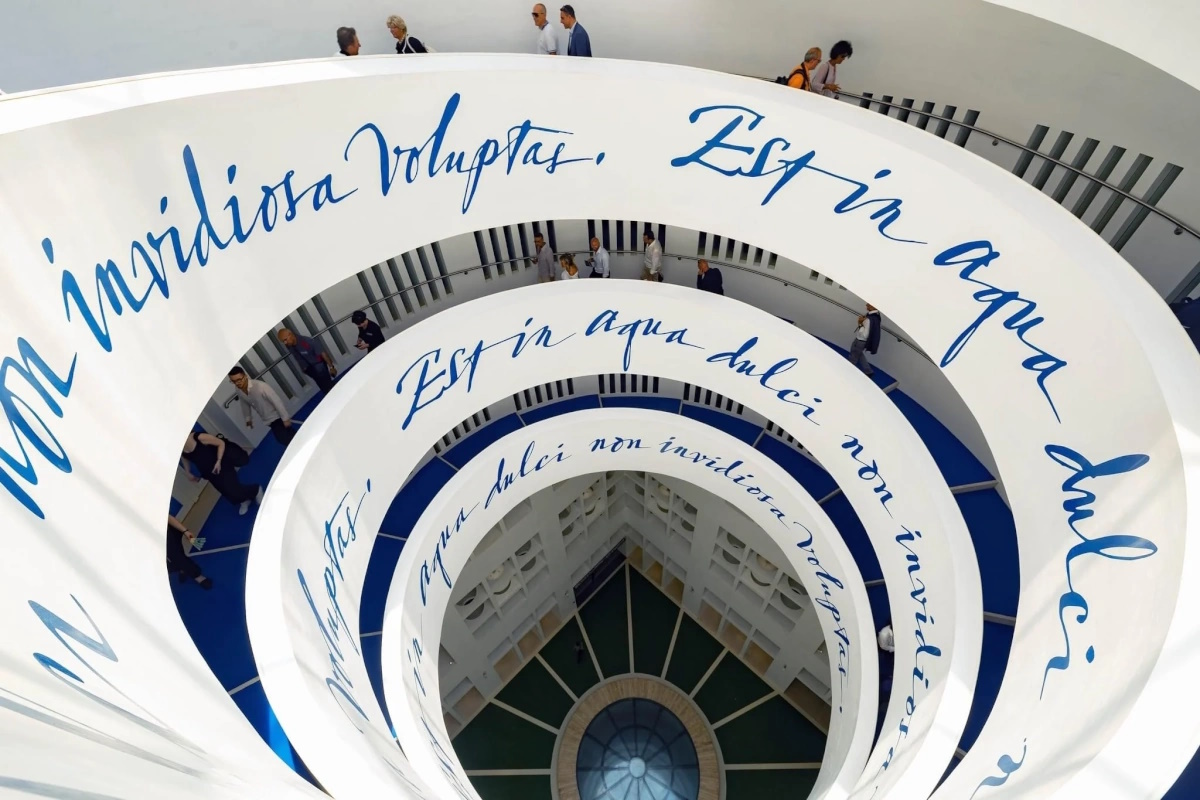 Stazione Chiaia, da Napoli al Prix Versailles Stazione Chiaia, da Napoli al Prix Versailles