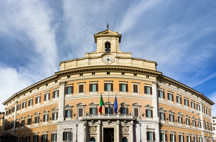 Il decreto Emergenze e PNRR è legge: tra riqualificazione urbana e rinnovabili, la strada è ancora lunga