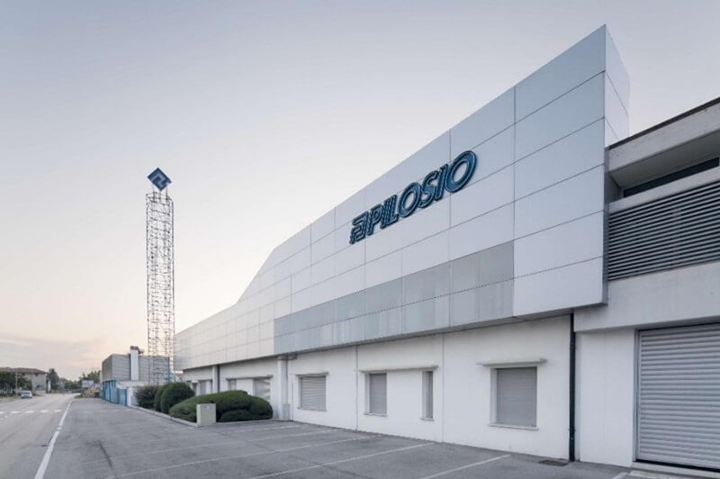 pilosio bauma 2025 sede azienda edificio bianco scritta blu